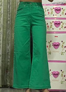 H&M Green High Waist Jeans