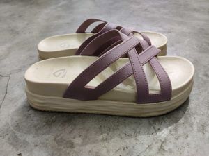 Two Sandals 💜