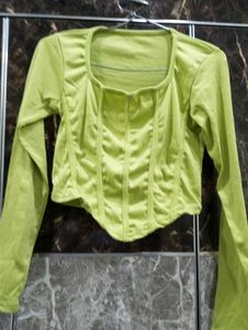 Top Size M