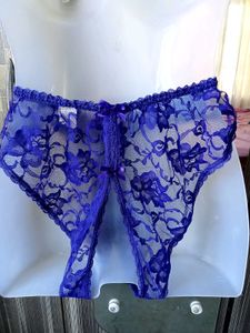 Blue Lace Tong