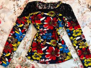 FLORAL SUMMER TOP