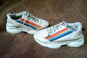 Trendy Sneakers