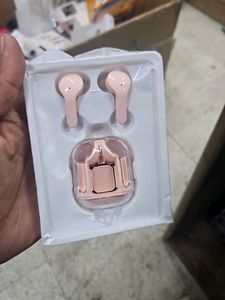Ultra Max Buds Transprit