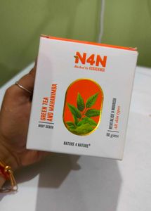 N4N Green Tea Body Scrub