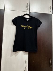 Black T-shirt