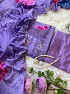 Lavender Colour Chinnon Luxury Suit Set