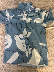 Patterned Women&#39;s Top