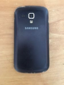 SAMSUNG Galaxy Duos GT-S7562