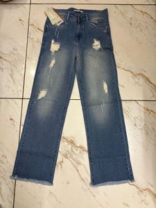 Distressed Wide Leg Jeans
