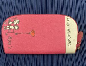 Chic Pink Clutch Wallet with Cute Illustrations