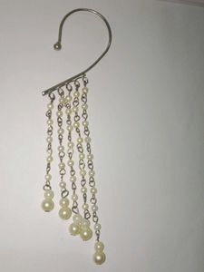 Pearl Ear Cuff