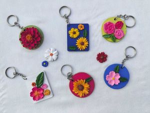 Handmade Floral Keychains 🌸✨🌻