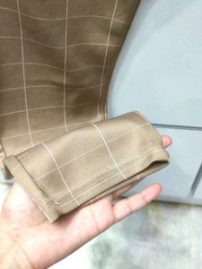 Beige Plaid Pants Like New.