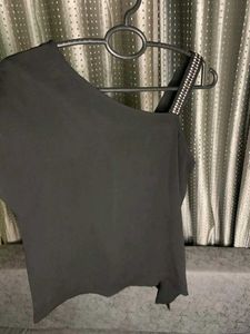 MADAME solid black stylish Top