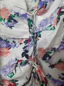 Floral Print Long Sleeve Top