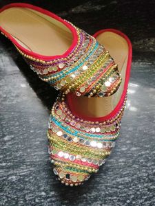 Embroidered Jutti Shoes