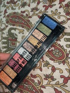 Mattlook 10 glitter eyeshadow