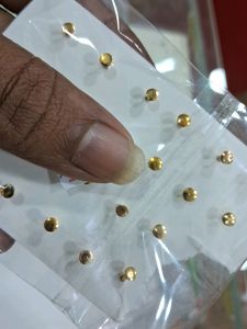 Side Kammal 2nd Studds Baby Earrings