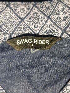 Patterned Men&#39;s Casual Shirt