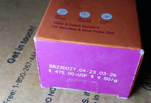 Lotus herbals Spf 50+ PA++ Ultrarx Matte Sunscreen