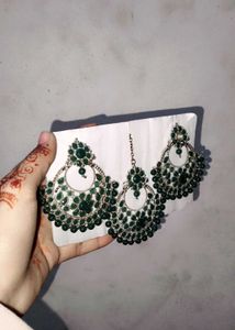 Elegant Green Stone Earrings &amp; Maang Tikka