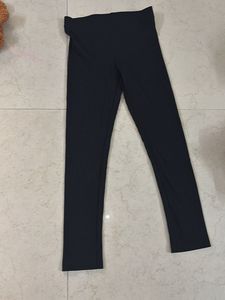 H&amp;M Black Ribbed Leggings