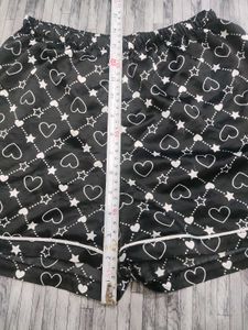 Cute Heart &amp; Star Shorts 🧡