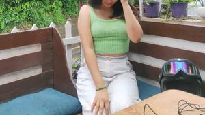 Lime Green Knit Crop Top