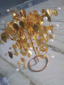 Golden Tree  ✨️