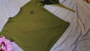 THREE AESTHETIC TOPS COMBO