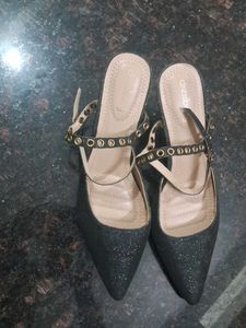 DressBerry Black Glitter Mules