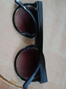 Round Shape Sunglasses