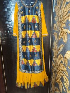 Elegant Ethnic Kurta With Heavy Work Of Stones