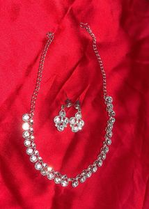 Stone Necklace Set