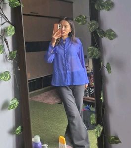 Button-down blouse/shirt