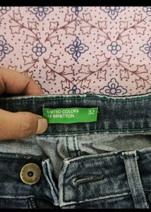 UNITED COLOUR OF BENETTON