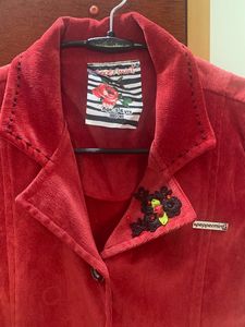 Beautiful Coat , Not Warm