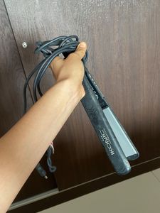 Ikonic Straighten Machine