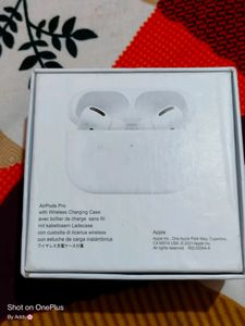 Empty Earpod Box