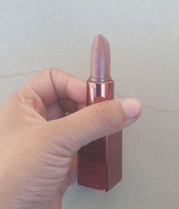 Too Faced  Lipstick Shade Ganache
