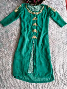 Emerald Green & Gold Embellished Kurti