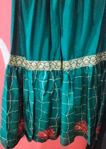 Emerald Green Embroidered Kurti Gharara Suit Sets
