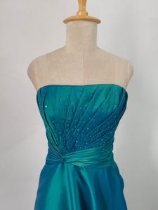 Elegant Teal Evening Gown