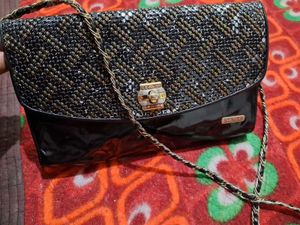 Elegant Shoulder Bag