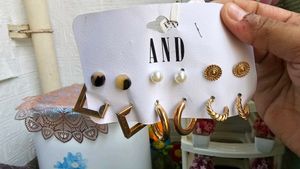 AND Earring set