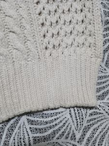 Cable Knit Split Hem round Collared Vest Sweater