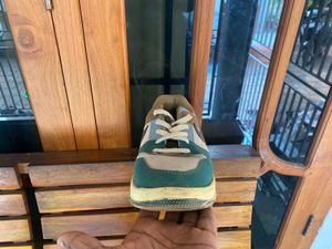 Nike Low Top Sneakers