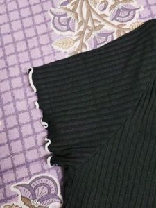 Black Ribbed Top