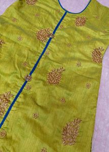 Elegant Embroidered Kurta