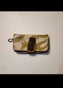 Coded Roxy Clutch